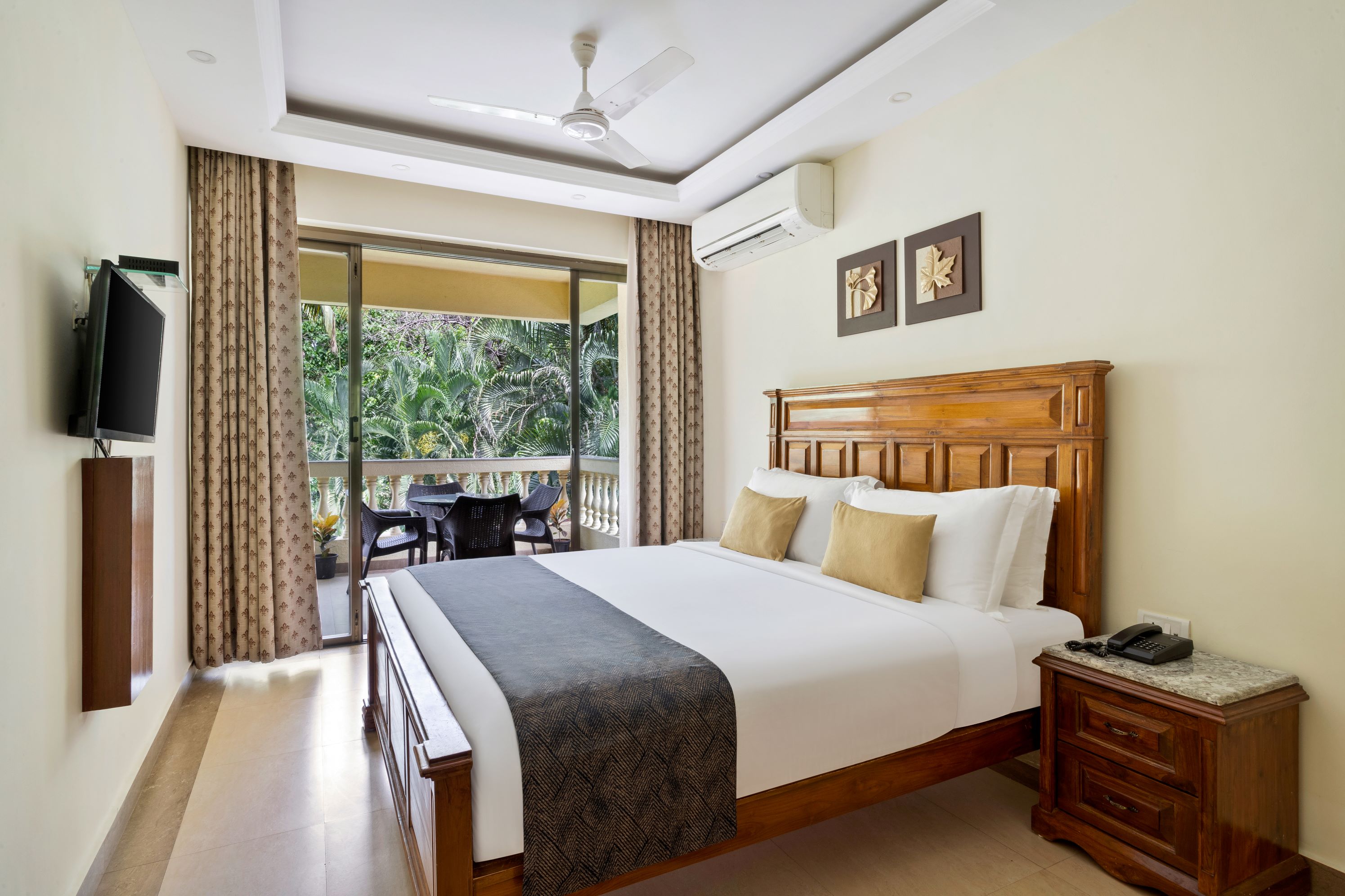 De Mandarin Beach Resort Suites & Villas - Tap to explore photos