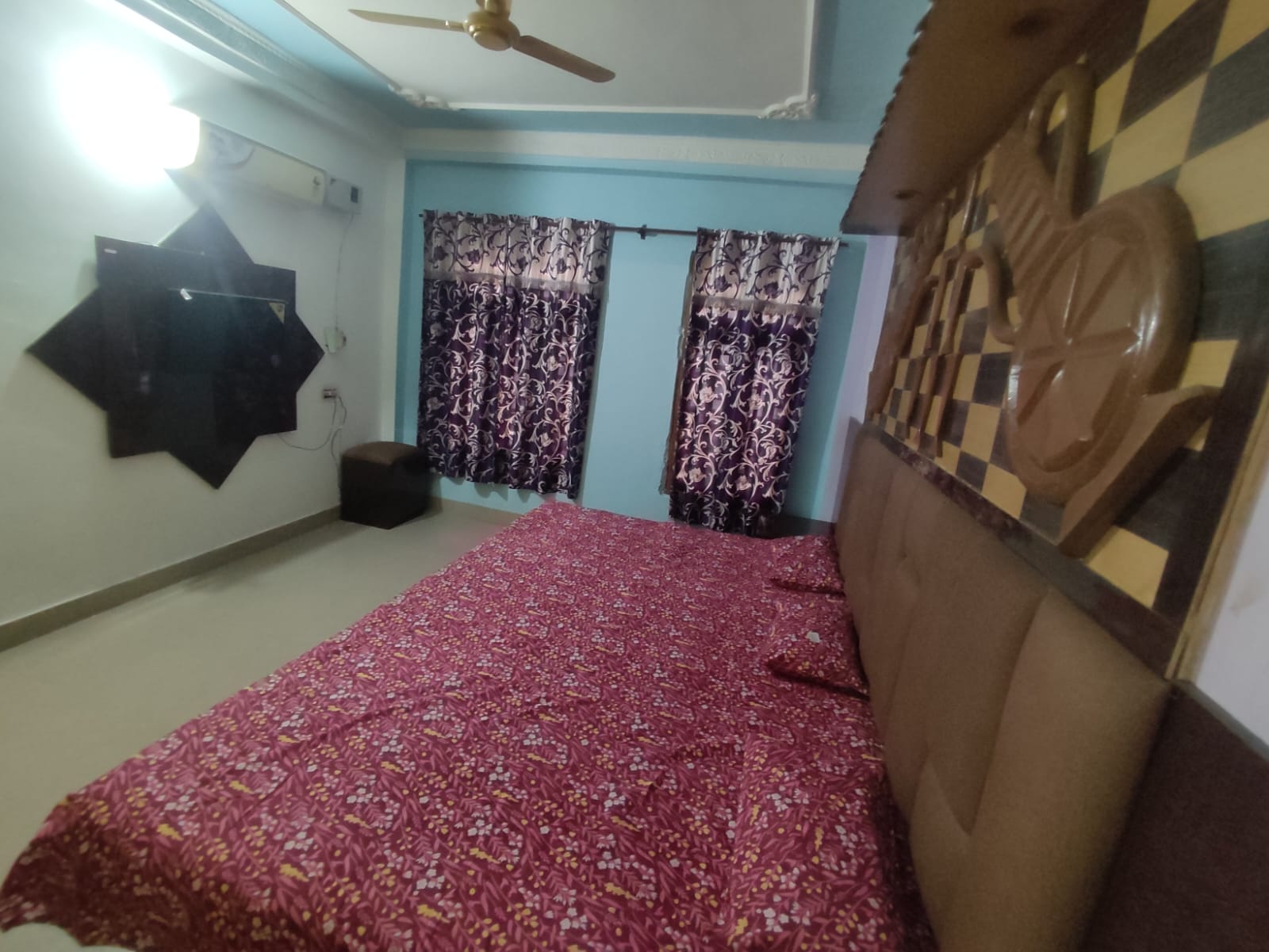 The Parika Guest House - Tap to explore photos