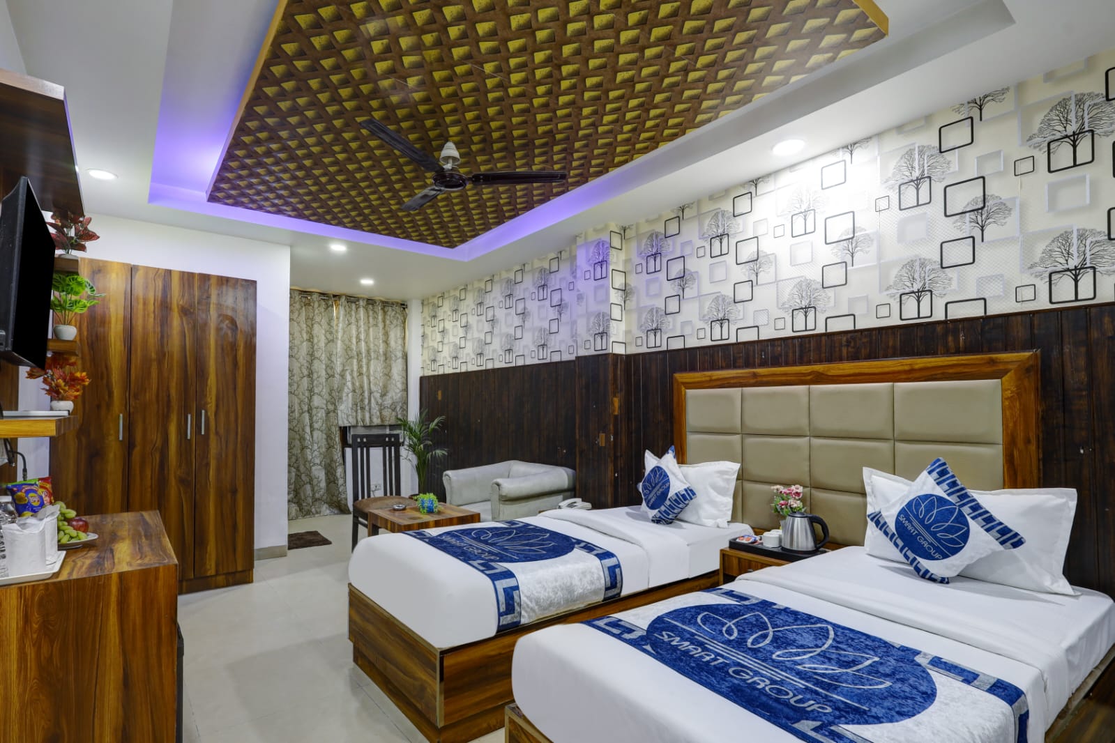 Hotel RTS Plaza Near IGI Airport - Tap to explore photos