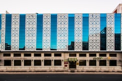 Leisure Inn Grand Chanakya, Jaipur