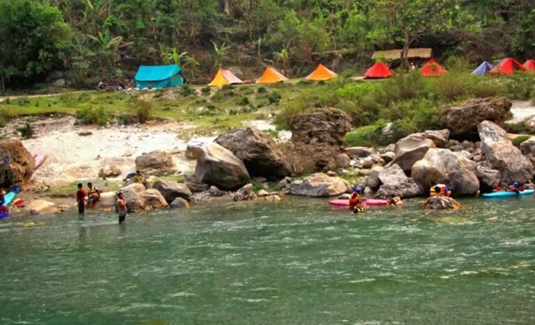Ramganga beach camp - Tap to explore photos