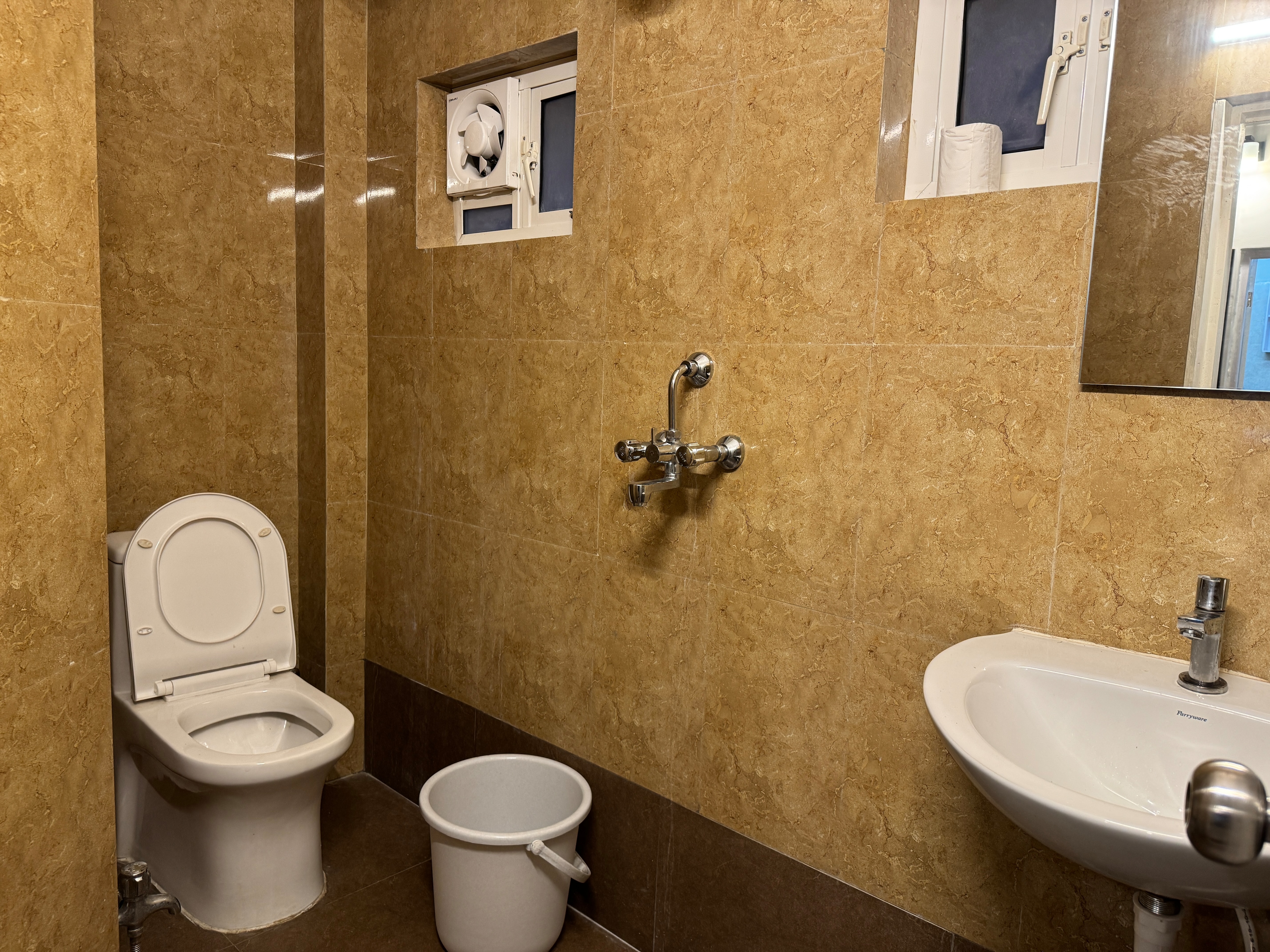 The ViewHouse Studio 1BHK - Tap to explore photos