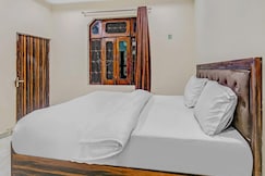 Crown plaza, Aligarh