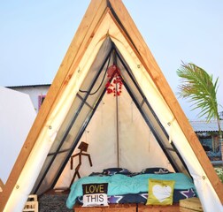 Lake side camping