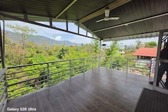 Navisha Villa Treehouse BBQ Netflix Pets, Dehradun