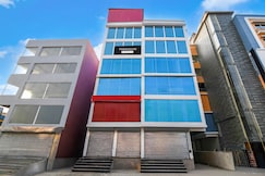 Super Townhouse Madhyamgram Chowmatha Bus Terminal Kolkata Formerly Star Guest House, Kolkata