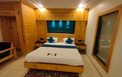 Super Deluxe Room