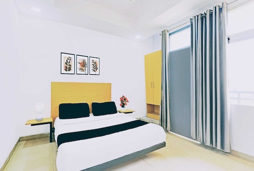 Collection O Banaras Railway Station Formerly Hotel Ganpati Palace