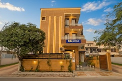 FabHotel Rallkmas, Gurgaon