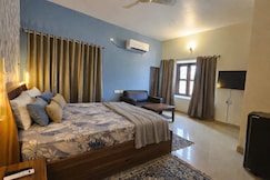 Entire Studio Apartments by LovingLuving | 10Mins Walk To CARE Hospital, Bhubaneshwar