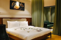 MANGO LANTERN BY CITRINE - ASHTAMUDI, Karunagappally