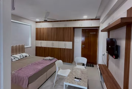 Couple friendly studio flat at gachibowli