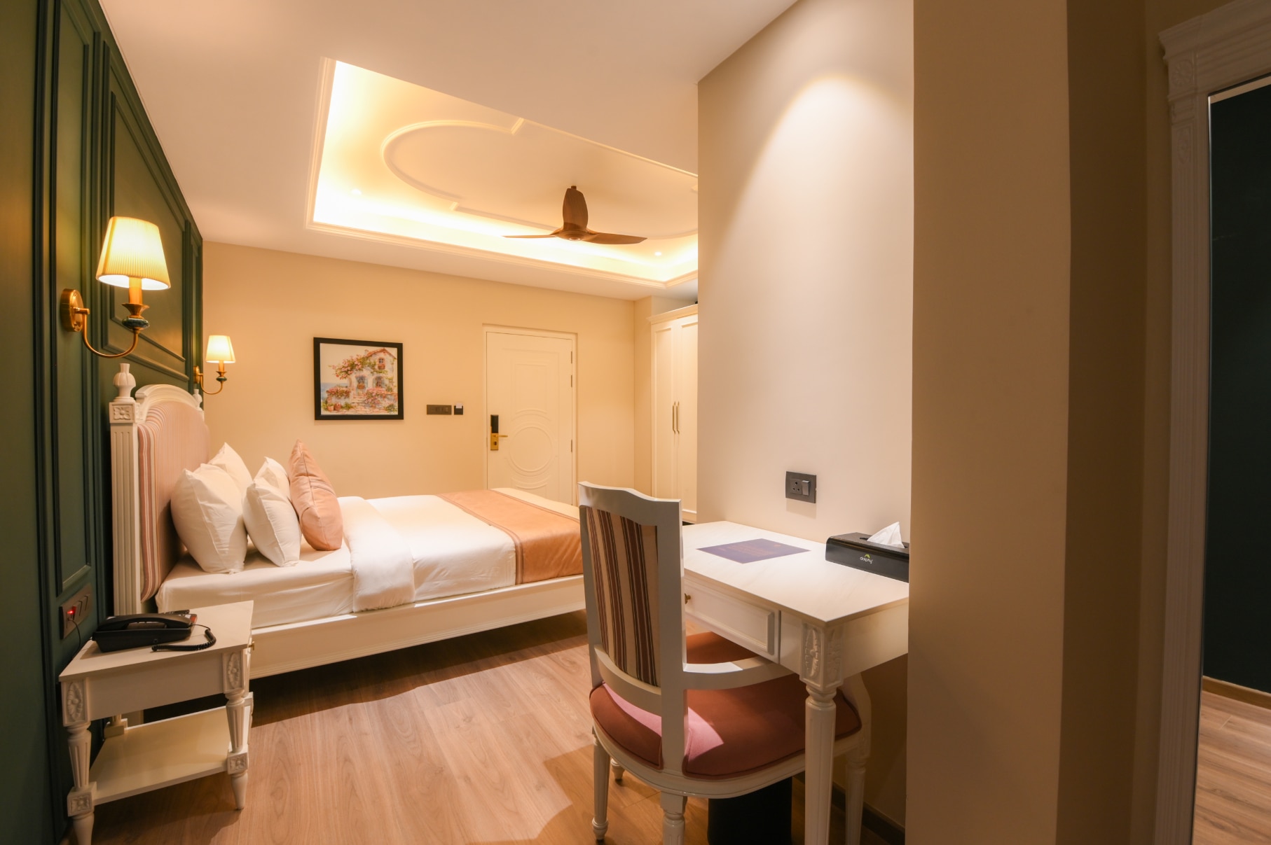 The Sunder Palace - Jaipur City Centre Hotel - Tap to explore photos