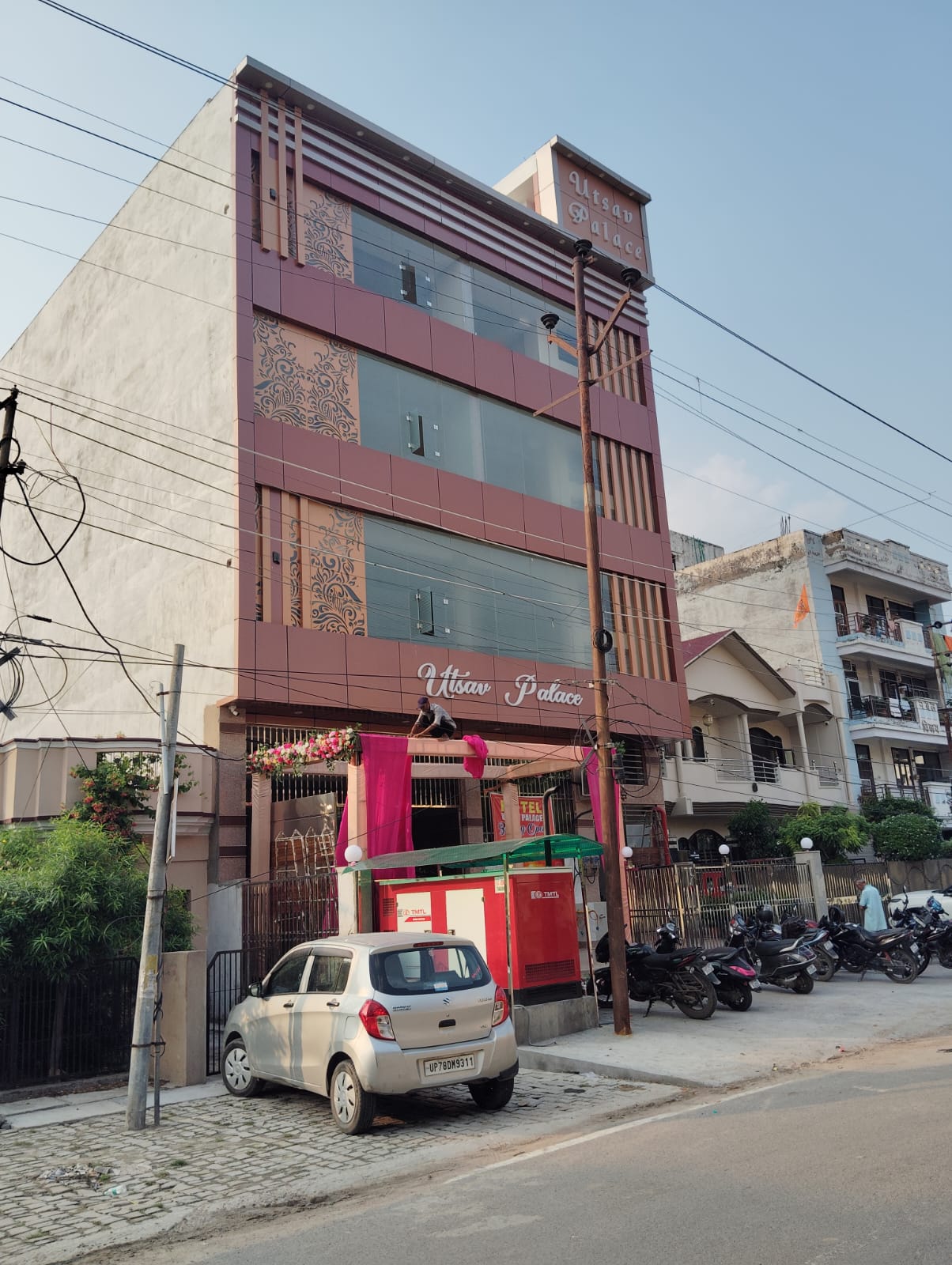 Hotel Utsav Palace - Tap to explore photos