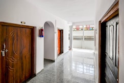 Hotel O Shri Balaji Marriage Lawn And Hotel, Lakhimpur