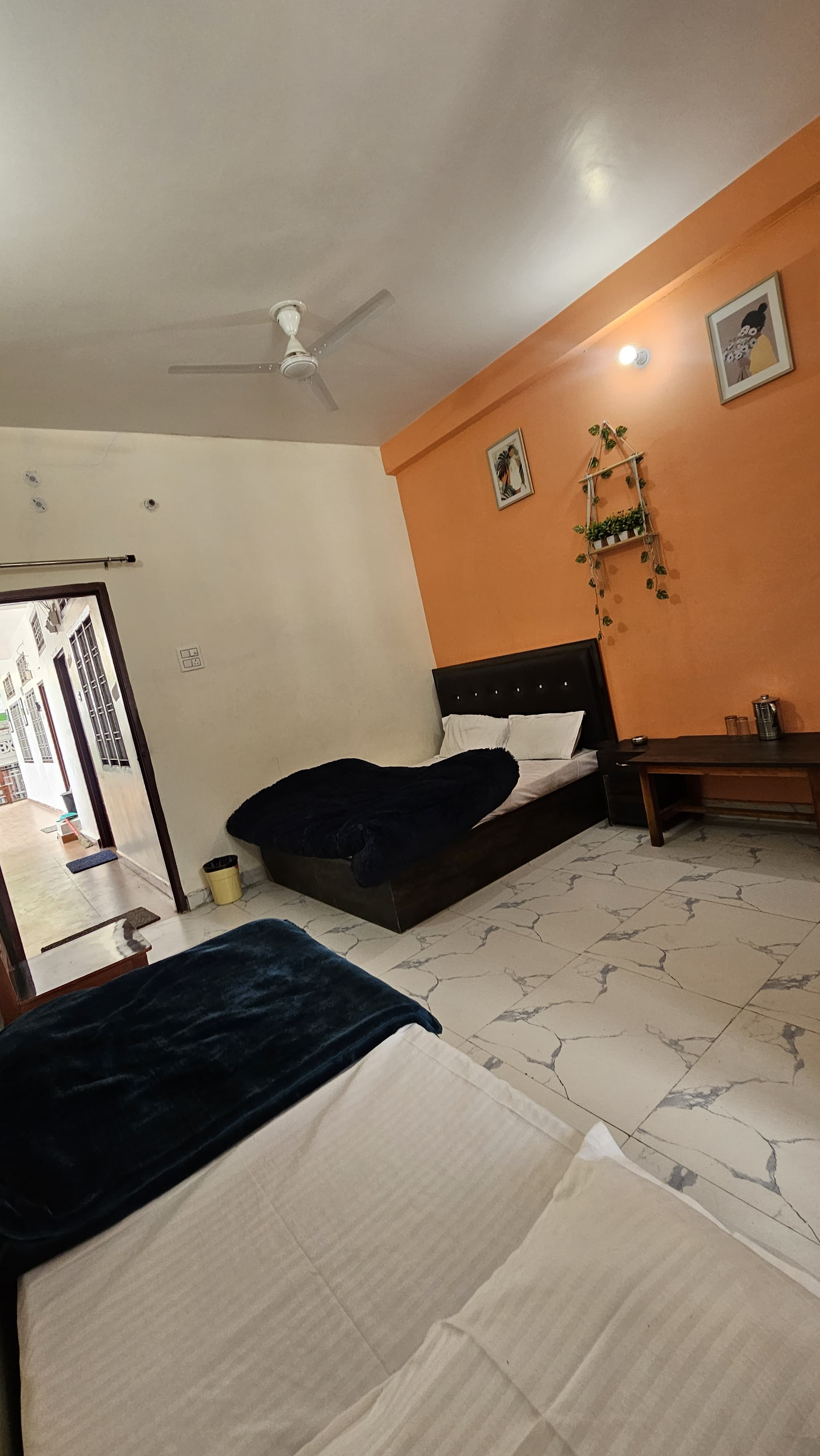 Gomukh hotel Uttarkashi - Tap to explore photos