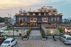 Vaibhav Hotel, Sasvad