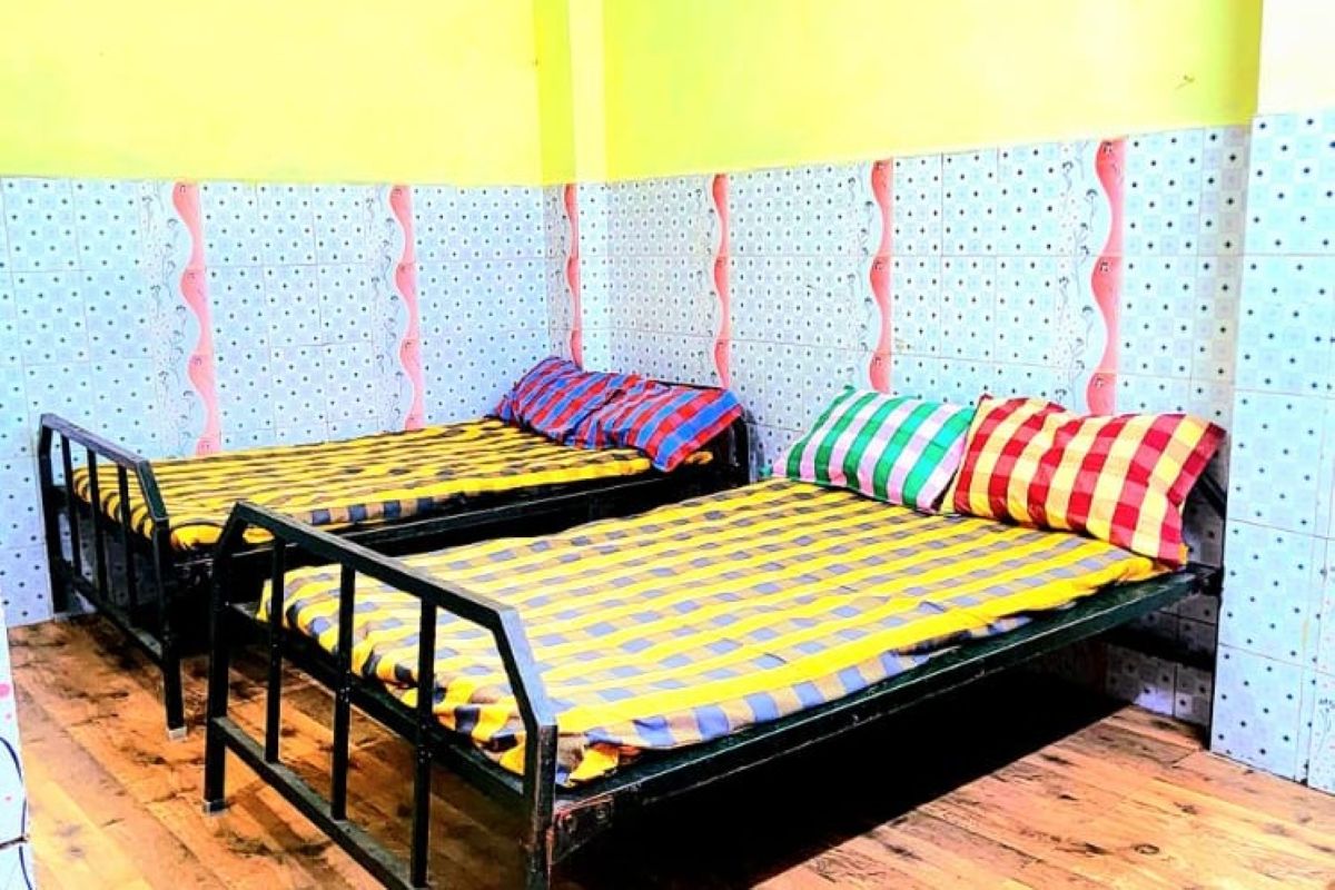 Govind Residency - Tap to explore photos