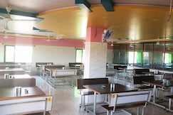 Hotel Shubham - 6Km from Visnagar, Visnagar