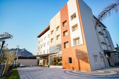 Hotel Nakshathra - A Royal Stay, Palani