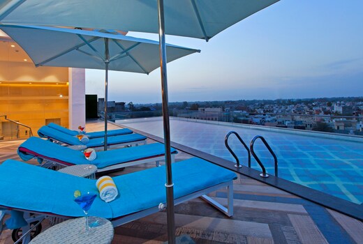 Country Inn Premier Amritsar (10 min from Golden Temple)