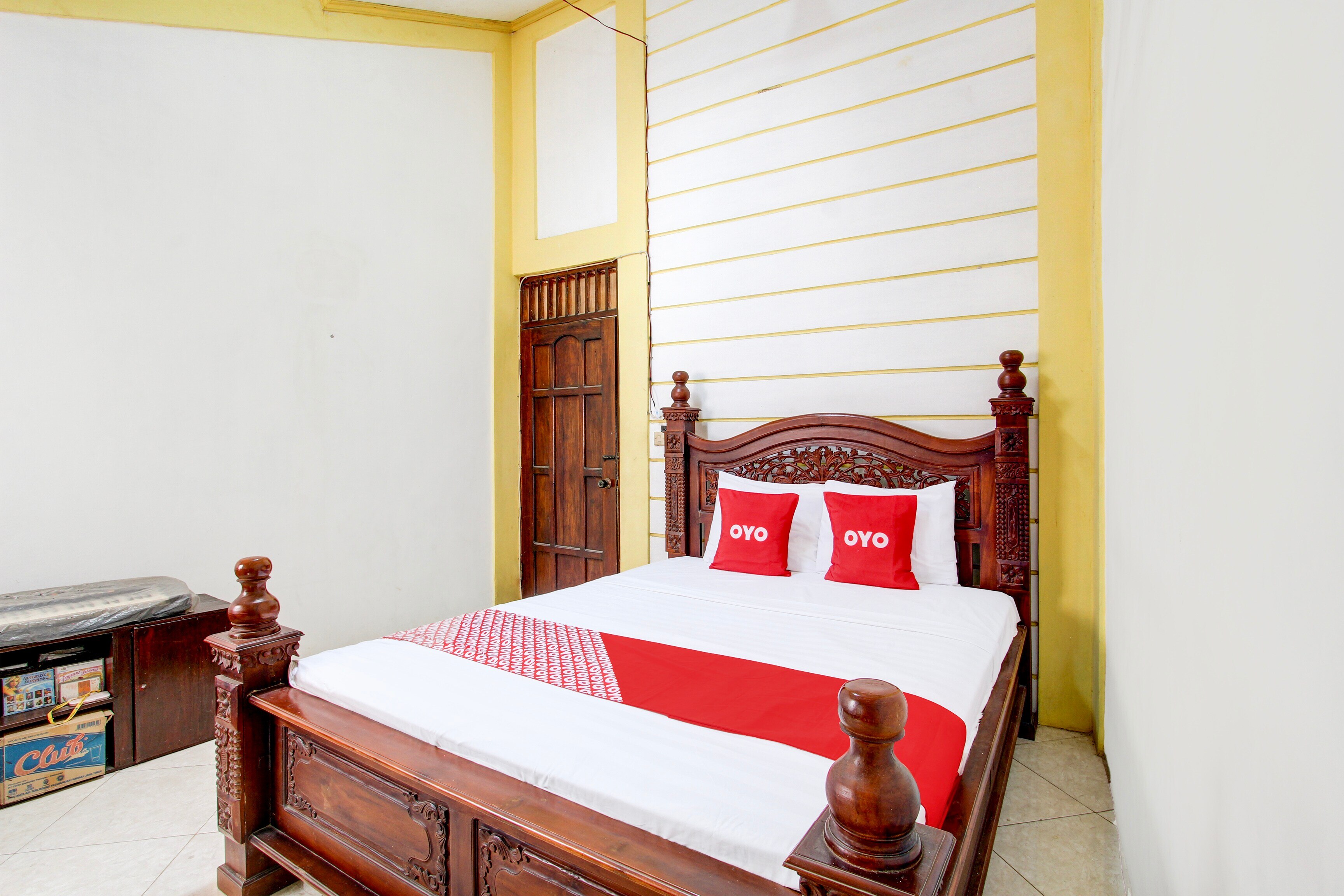 OYO 94000 Omah Citra Genia Homestay - Tap to explore photos