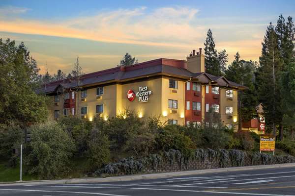 Best Western Plus Placerville Inn - Tap to explore photos