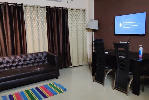 1bhk standard Legacy Serviced Apartments Ntwn Kol