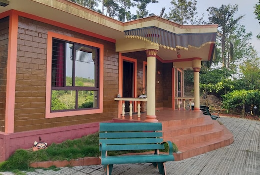 Aahan Hill Cottage