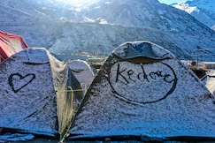 Kedar Tent Stay - 200 Mtrs from Temple, Guptkashi