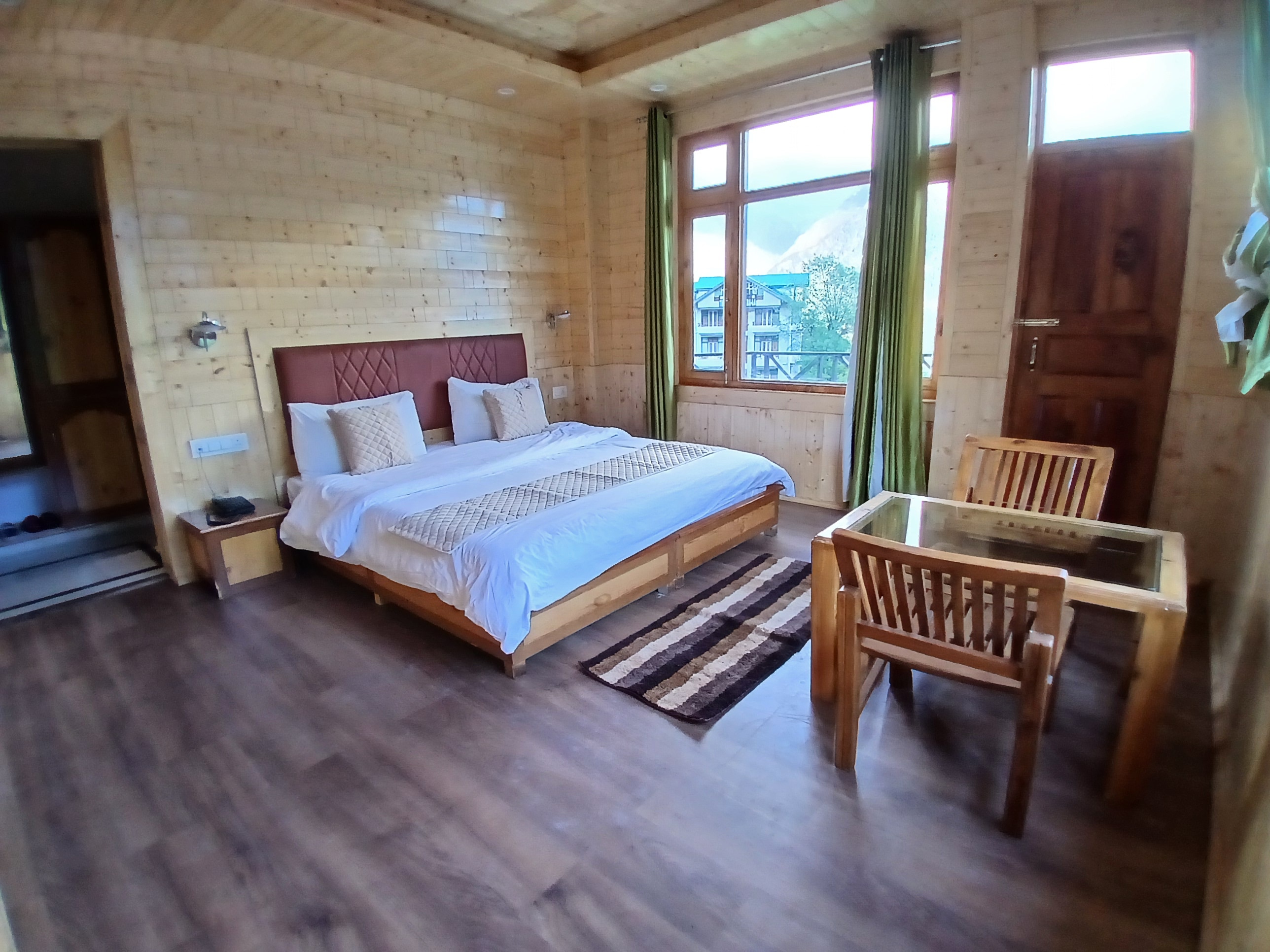 Hotel Kalpa Retreat - Tap to explore photos