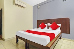 Hotel O HRR Hotels Near Paradise circle, Nalgonda