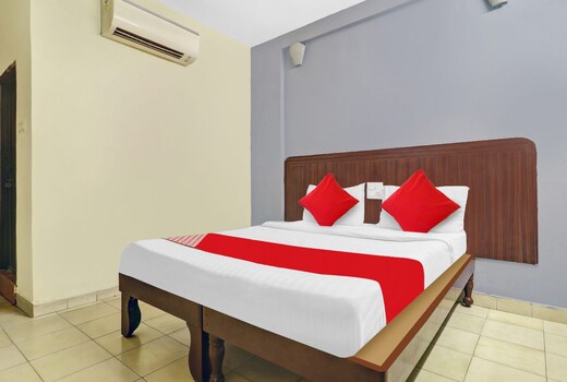 Hotel O HRR Hotels Near Paradise circle