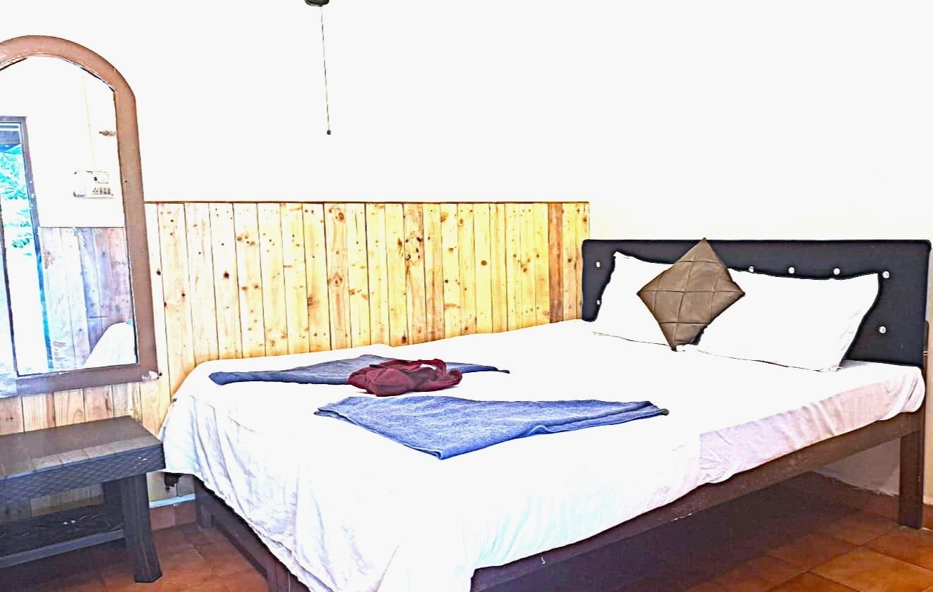 AVE MARIA GUEST HOUSE - Tap to explore photos