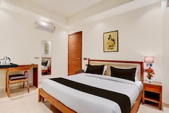 Townhouse Oak Sector 31 Noida, Noida