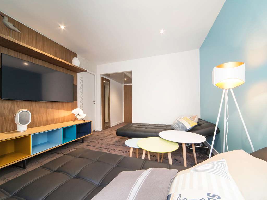 IBIS STYLES LA ROCHELLE CENTRE - Tap to explore photos