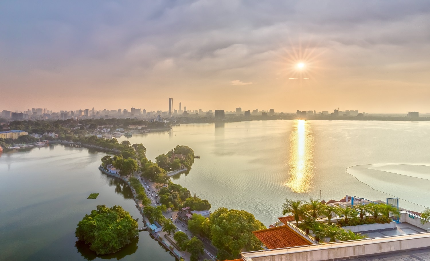 Pan Pacific Hanoi - Tap to explore photos