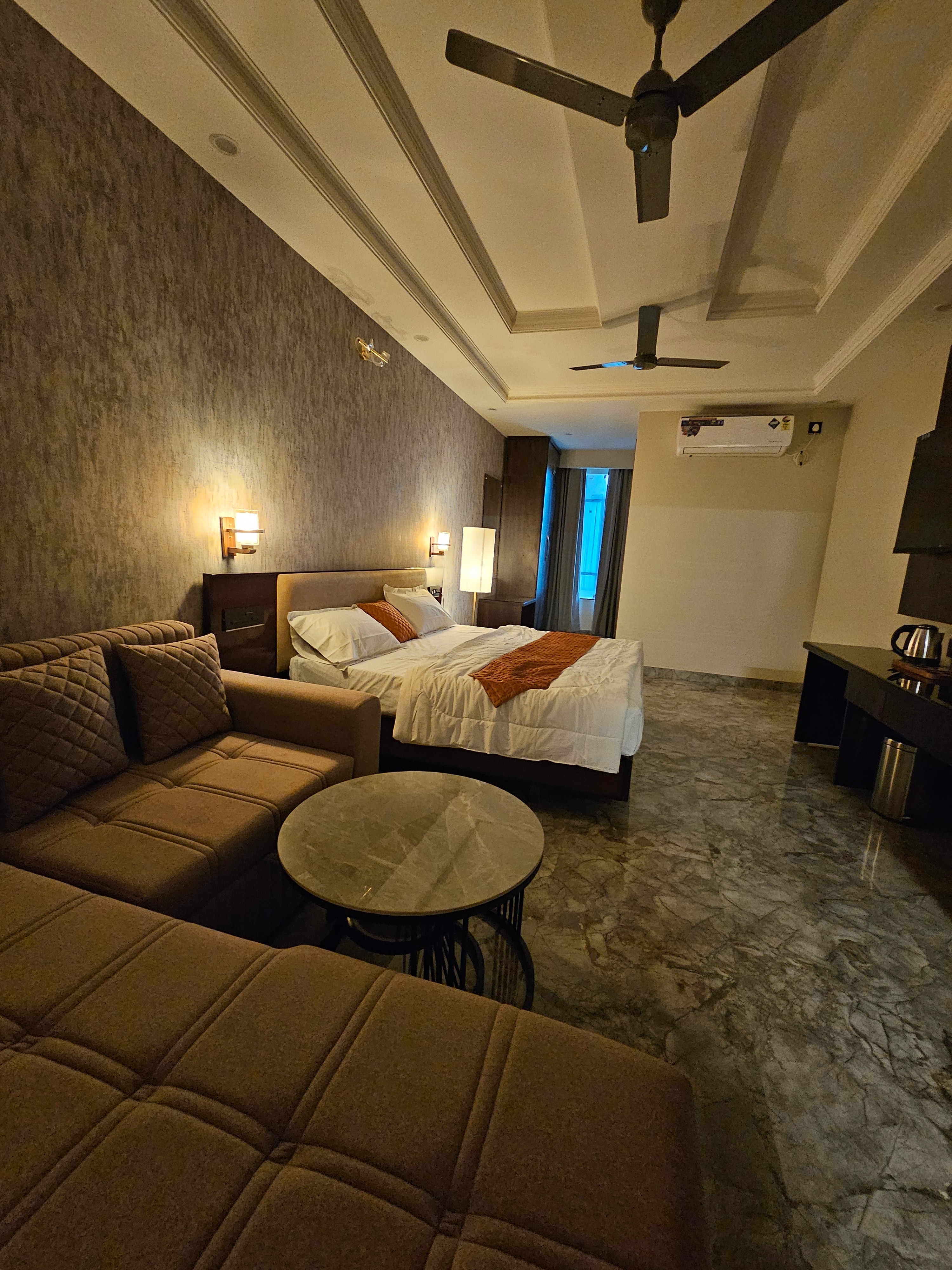 Cedara Hotels & Retreats - Tap to explore photos