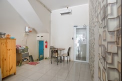 Hotel O 77 Guesthouse, Tangerang