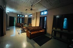 Stay Aura, Jorhat