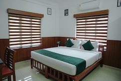 Tree9 Airport Hotel, Cochin