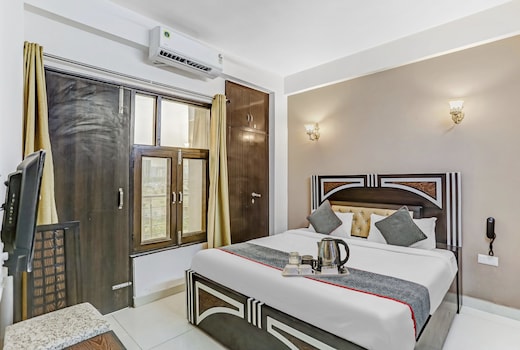 Hotel O Noida Premium Inn