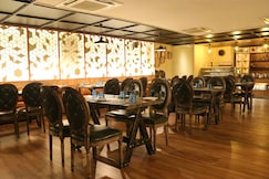 V HOTEL LUCKNOW, Lucknow