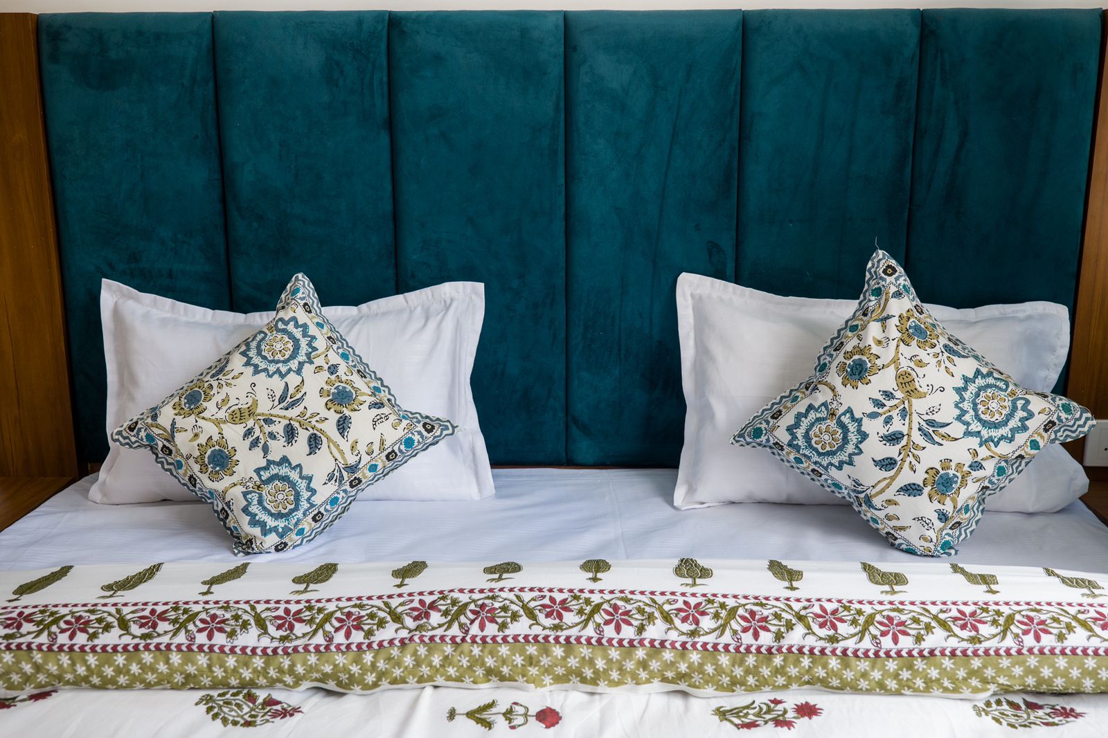 The Vinayak by Le Pension Stays - Tap to explore photos
