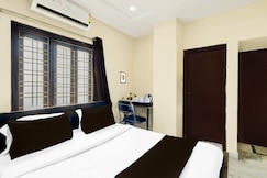 Super Collection O Kothapet Near Omini Hospital, Hyderabad