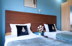 1 Bedroom Apartment with Kitchen