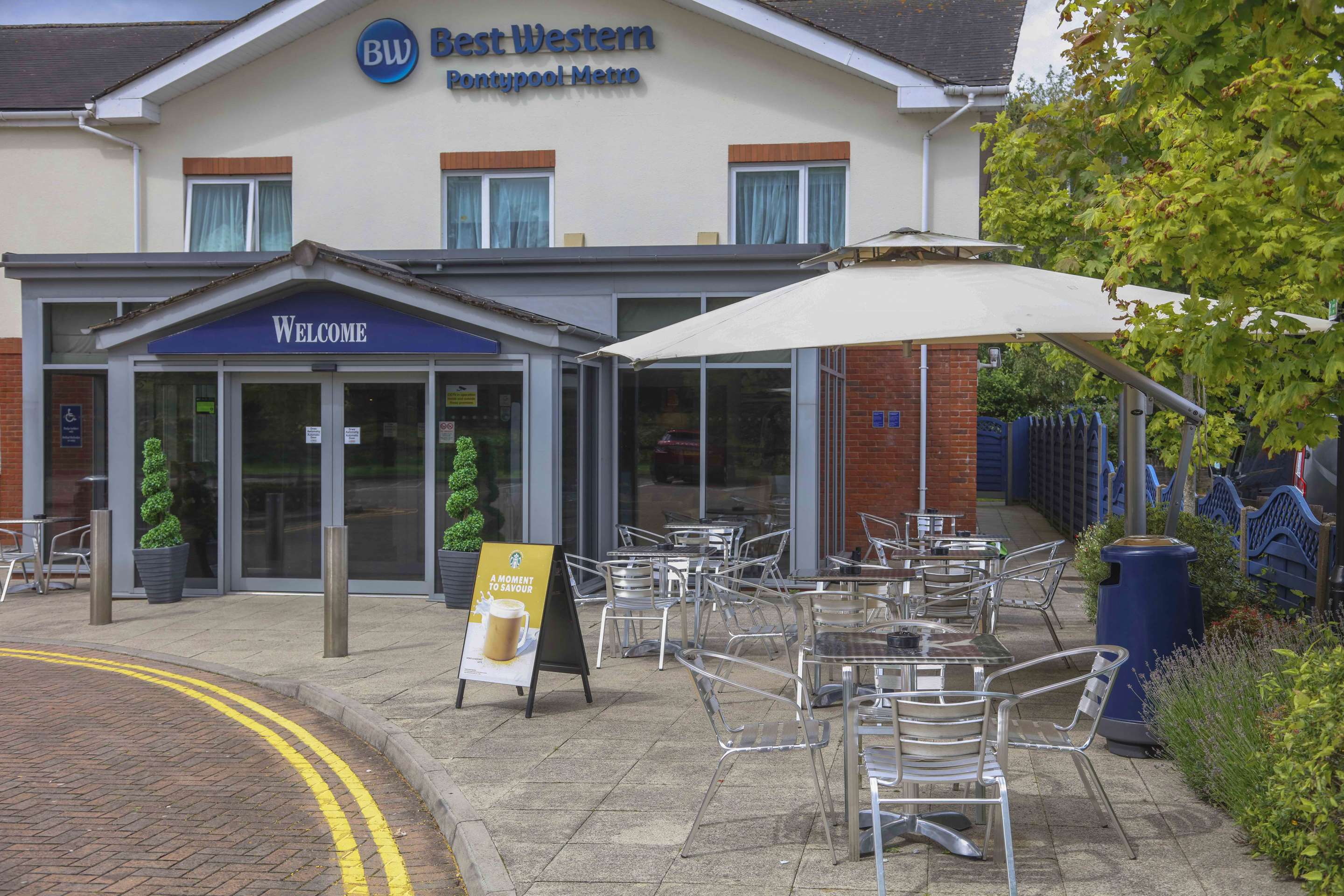 Best Western Pontypool Metro Hotel - Tap to explore photos
