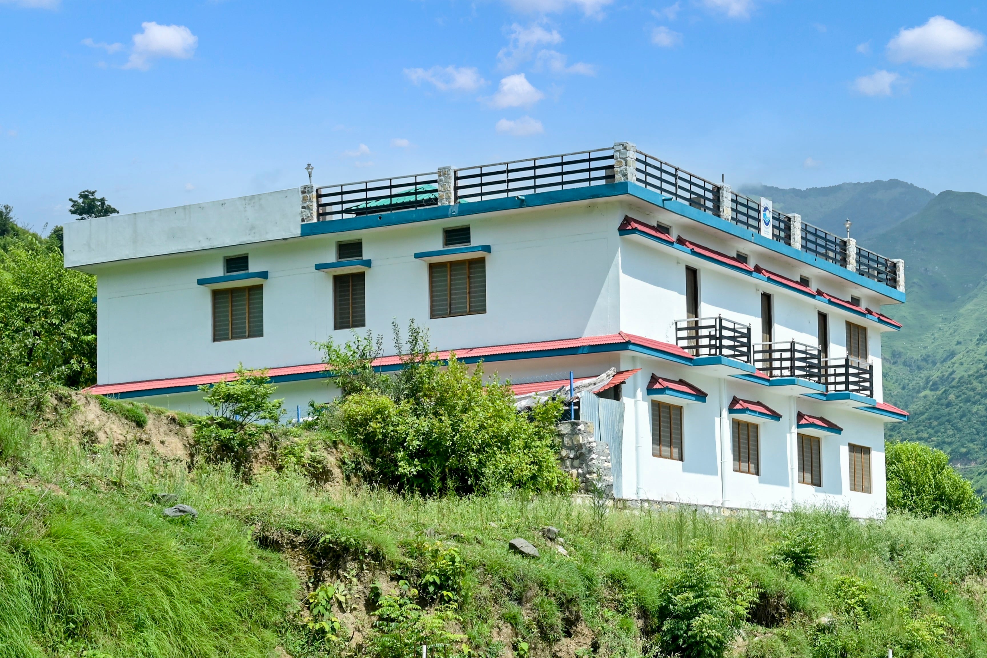 Hotel O Dev Bhoomi - Tap to explore photos