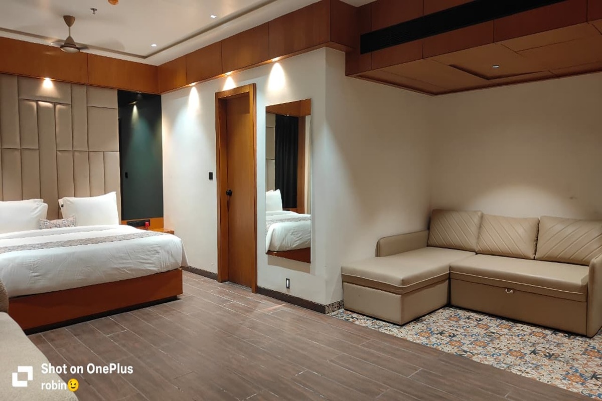 Junior Suite Room 1