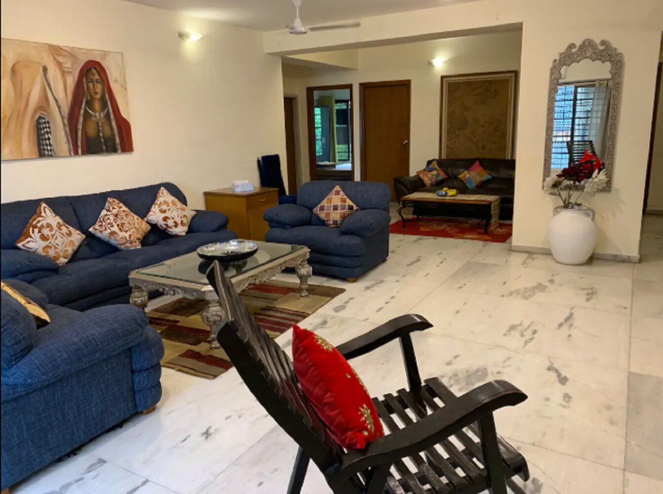 Grand lux 2BHK BANDRA W Near Olives - Tap to explore photos